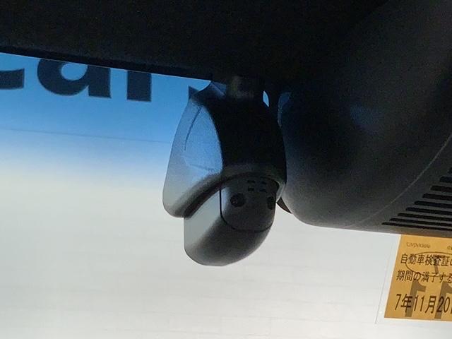 Ｎ－ＢＯＸカスタム Ｌターボ　Ｈ　ＳＥＮＳＩＮＧ　最長５年保証　ワンオ－ナ－　ナビＶＸＵ－２２７ＮＢｉ　ＴＶ　Ｒカメラ　ＣＤ録音　ＢＴオ－ディオ　ＤＶＤドラレコ　シ－トヒ－タ－　ＥＴＣ　ＬＥＤライト　両側電動ドア　ＶＳＡ　クルコン（12枚目）