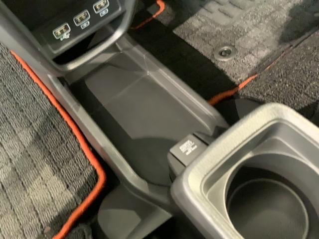 Ｎ－ＯＮＥ ＲＳ　Ｈ　ＳＥＮＳＩＮＧ　２ト－ン　最長５年保証　ワンオーナー　ナビＶＸＭ－２１４ＶＦｉ　ＴＶ　Ｒカメラ　ＣＤ録音　ＢＴオ－ディオ　ＤＶＤ　シ－トヒ－タ－　ＥＴＣ　ＬＥＤライト　ＶＳＡ　スマ－トキ－　ＡＡＣ（28枚目）