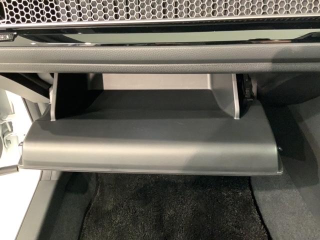 シビック ＬＸ　Ｈ　ＳＥＮＳＩＮＧ　最長５年保証　純正ナビ　ＣａｒＰｌａｙ　ＴＶ　Ｒカメラ　ＢＴオ－ディオ　ドラレコ　ＥＴＣ　ＬＥＤライト　ＶＳＡ　クルコン　アルミ　スマ－トキ－　スペアキ－　整備記録簿　Ｗエアバッグ（26枚目）