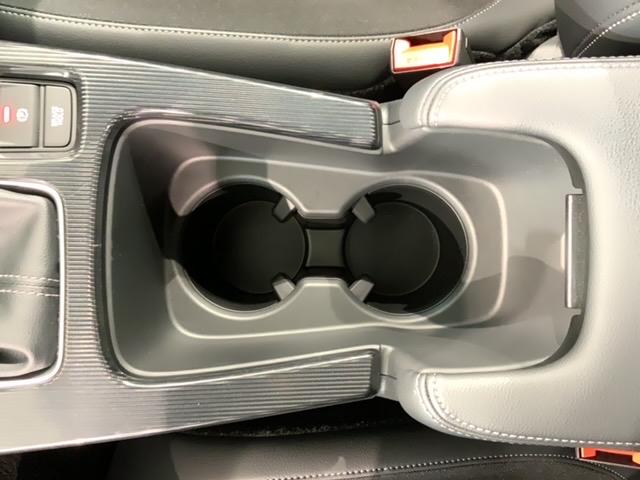 シビック ＬＸ　Ｈ　ＳＥＮＳＩＮＧ　最長５年保証　純正ナビ　ＣａｒＰｌａｙ　ＴＶ　Ｒカメラ　ＢＴオ－ディオ　ドラレコ　ＥＴＣ　ＬＥＤライト　ＶＳＡ　クルコン　アルミ　スマ－トキ－　スペアキ－　整備記録簿　Ｗエアバッグ（28枚目）