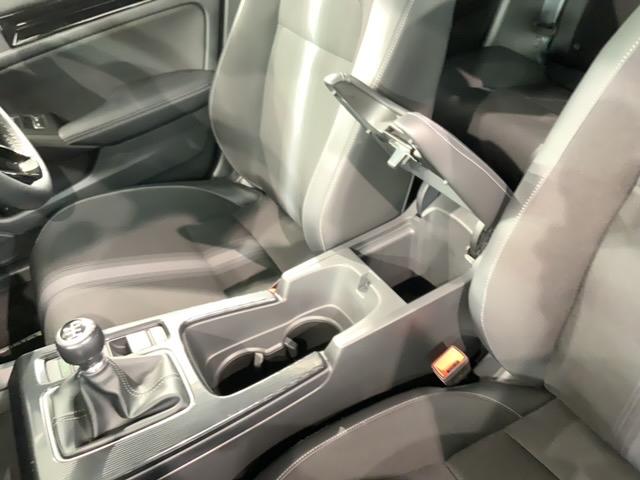 シビック ＬＸ　Ｈ　ＳＥＮＳＩＮＧ　最長５年保証　純正ナビ　ＣａｒＰｌａｙ　ＴＶ　Ｒカメラ　ＢＴオ－ディオ　ドラレコ　ＥＴＣ　ＬＥＤライト　ＶＳＡ　クルコン　アルミ　スマ－トキ－　スペアキ－　整備記録簿　Ｗエアバッグ（29枚目）