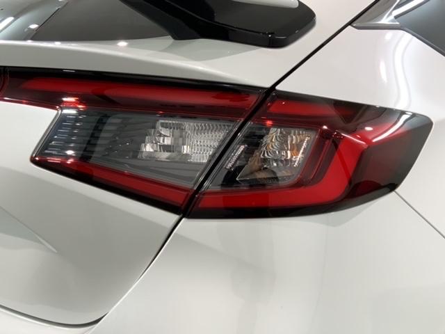 シビック ＬＸ　Ｈ　ＳＥＮＳＩＮＧ　最長５年保証　純正ナビ　ＣａｒＰｌａｙ　ＴＶ　Ｒカメラ　ＢＴオ－ディオ　ドラレコ　ＥＴＣ　ＬＥＤライト　ＶＳＡ　クルコン　アルミ　スマ－トキ－　スペアキ－　整備記録簿　Ｗエアバッグ（45枚目）