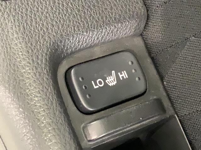 オデッセイハイブリッド ハイブリッドアブソルート・EXホンダセンシング 最長5年保証 ワンオ-ナ- ナビVXM-197VFNi TV Rカメラ マルチビュ- CD録音 BTオ-ディオ DVD ETC LEDライト 両側電動ドア VSA シ-トヒ-タ- クルコン 整備記録簿(14枚目)