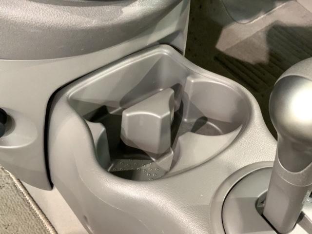 マーチ XVセレクション 1年保証 純正ナビ TV Rカメラ BTオ-ディオ 横滑り防止 スマ-トキ- スペアキ- 盗難防止装置 整備記録簿 ドアバイザ- Wエアバッグ エアコン VDC 地デジ バックカメラ スマートキー(27枚目)