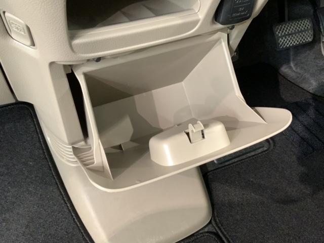 Ｎ－ＢＯＸ Ｇ　いまコレ＋新品マット付　保証付　ワンオ－ナ－　ナビ　ＴＶ　ＥＴＣ　ＶＳＡ　アルミ　スマ－トキ－　盗難防止装置　整備記録簿　スペアキ－　ドアバイザ－　ベンチシ－ト　Ｗエアバッグ　スマキ－（23枚目）