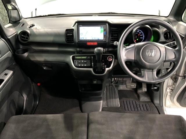 Ｎ－ＢＯＸ Ｇ　いまコレ＋新品マット付　あんしんＰＫＧ　１年保証　ワンオーナ－　ナビＶＸＭ－１６４ＣＳｉ　ＴＶ　ＢＴオ－ディオ　ＶＳＡ　アルミ　スマ－トキ－　スペアキー　盗難防止装置　整備記録簿　ドアバイザー　ＡＡＣ（9枚目）