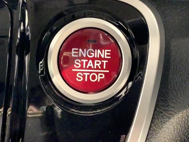 Ｎ－ＢＯＸ Ｇ　いまコレ＋新品マット付　あんしんＰＫＧ　１年保証　ワンオーナ－　ナビＶＸＭ－１６４ＣＳｉ　ＴＶ　ＢＴオ－ディオ　ＶＳＡ　アルミ　スマ－トキ－　スペアキー　盗難防止装置　整備記録簿　ドアバイザー　ＡＡＣ（12枚目）