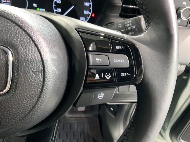 ヴェゼル ｅ：ＨＥＶＺ　ＨＳＥＮＳＩＮＧ　最長５年保証　ワンオーナ－　純正ナビ　ＴＶ　Ｒカメラ　ＢＴオーディオ　ＥＴＣ　ＬＥＤライト　フォグライト　ＶＳＡ　シ－トヒ－タ－　クルコン　アルミ　スマ－トキ－　盗難防止装置　１オナ（11枚目）