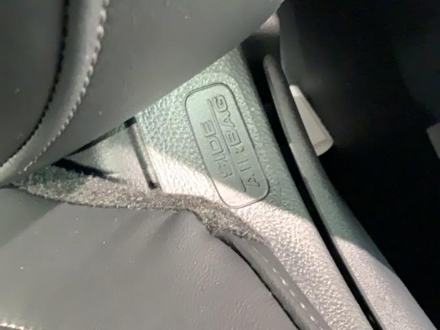 ヴェゼル ｅ：ＨＥＶＺ　ＨＳＥＮＳＩＮＧ　最長５年保証　ワンオーナ－　純正ナビ　ＴＶ　Ｒカメラ　ＢＴオーディオ　ＥＴＣ　ＬＥＤライト　フォグライト　ＶＳＡ　シ－トヒ－タ－　クルコン　アルミ　スマ－トキ－　盗難防止装置　１オナ（24枚目）