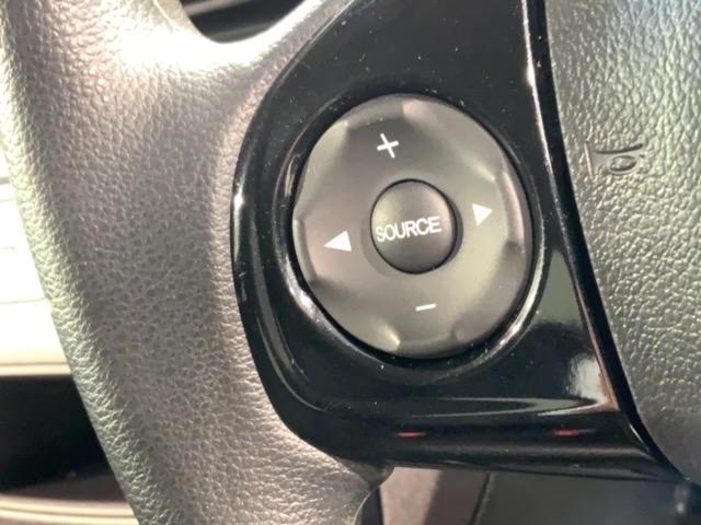 Ｎ－ＯＮＥ プレミアムツアラー　２ト－ン　１年保証　ワンオーナー　ナビＶＸＭ－１２８ＶＳＸｉ　ＴＶ　Ｒカメラ　ＤＶＤ　ＥＴＣ　ＨＩＤ　ＶＳＡ　アルミ　フォグ　ベンチシート　ドアバイザー　スマートキー　盗難防止装置　整備記録簿　ＡＡＣ（8枚目）