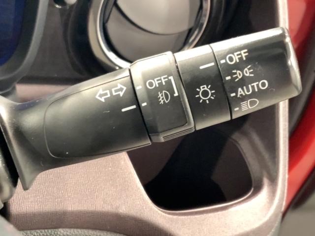 Ｎ－ＯＮＥ プレミアムツアラー　２ト－ン　１年保証　ワンオーナー　ナビＶＸＭ－１２８ＶＳＸｉ　ＴＶ　Ｒカメラ　ＤＶＤ　ＥＴＣ　ＨＩＤ　ＶＳＡ　アルミ　フォグ　ベンチシート　ドアバイザー　スマートキー　盗難防止装置　整備記録簿　ＡＡＣ（9枚目）