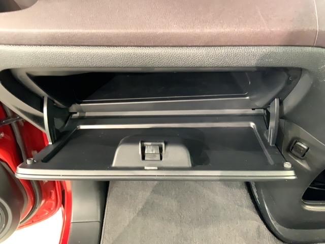 Ｎ－ＯＮＥ プレミアムツアラー　２ト－ン　１年保証　ワンオーナー　ナビＶＸＭ－１２８ＶＳＸｉ　ＴＶ　Ｒカメラ　ＤＶＤ　ＥＴＣ　ＨＩＤ　ＶＳＡ　アルミ　フォグ　ベンチシート　ドアバイザー　スマートキー　盗難防止装置　整備記録簿　ＡＡＣ（24枚目）