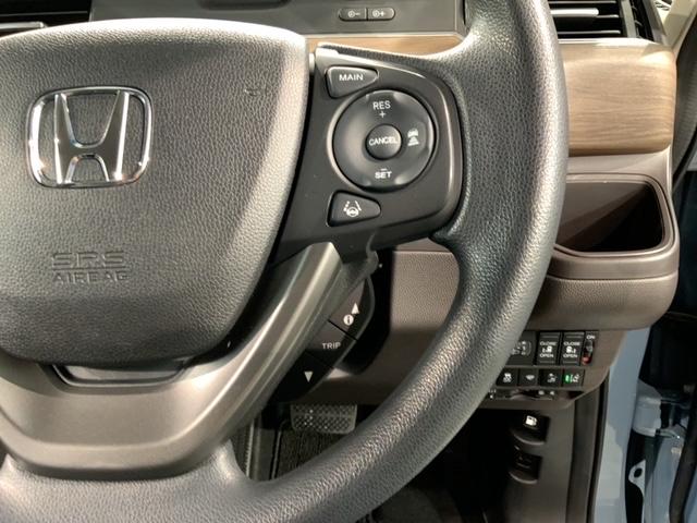 フリード＋ Ｇ・ホンダセンシング　最長５年保証　ナビＶＸＭ－２２４ＶＦｉ　ＴＶ　Ｒカメラ　ＣＤ録音　ＢＴオ－ディオ　ＤＶＤ　ＥＴＣ　両側電動ドア　ＶＳＡ　シ－トヒ－タ－　スマ－トキ－　スペアキー　盗難防止装置　整備記録簿　ＡＡＣ　ＰＳ（11枚目）