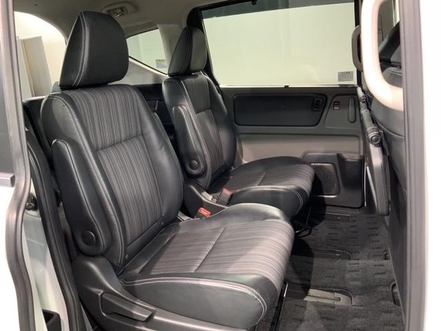 フリードハイブリッド ハイブリッド・Ｇホンダセンシング　４ＷＤ　１年保証　ワンオ－ナ－　純正ナビ　ＴＶ　Ｒカメラ　ＢＴオーディオ　ＤＶＤ　ＥＴＣ　ＬＥＤライト　フォグライト　ＶＳＡ　両側電動　クルコン　アルミ　スマ－トキ－　整備記録簿　ドアバイザ－　禁煙（18枚目）