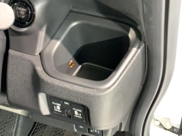 Ｎ－ＢＯＸカスタム ターボ　Ｈ　ＳＥＮＳＩＮＧ　新車保証　試乗車　ワンオ－ナ－　ナビＬＸＵ－２４２ＮＢｉ　ＴＶ　Ｒカメラ　ＣＤ録音　ＢＴオ－ディオ　ＤＶＤ　シ－トヒ－タ－　ＥＴＣ　ＬＥＤライト　両側電動ドア　ＶＳＡ　アルミ（28枚目）