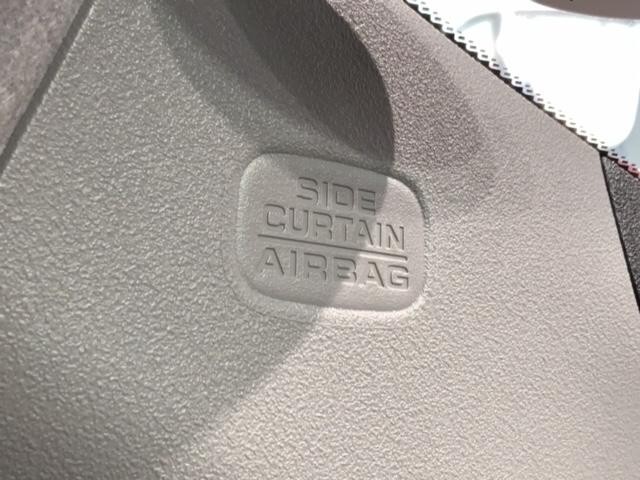 フィット ｅ：ＨＥＶホーム　Ｈ　ＳＥＮＳＩＮＧ　新車保証　試乗車　ワンオ－ナ－　純正ナビ　ＴＶ　Ｒカメラ　ＢＴオ－ディオ　ＥＴＣ　ＬＥＤライト　ＶＳＡ　スマ－トキ－　スペアキー　盗難防止装置　整備記録簿　ＡＡＣ　Ｗエアバッグ（22枚目）