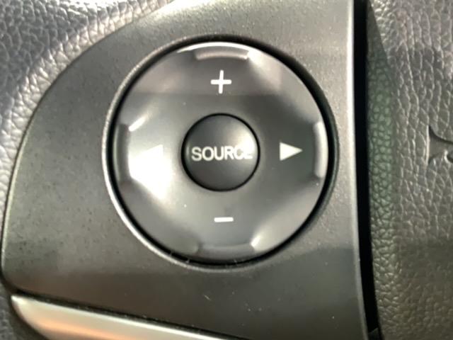 フィットハイブリッド Ｆパッケージ　保証付　ワンオ－ナ－　ナビＶＸＭ－１５２ＶＦｉ　ＴＶ　Ｒカメラ　ＣＤ録音　ＢＴオ－ディオ　ＤＶＤ　ＥＴＣ　ＶＳＡ　アルミ　スマ－トキ－　スペアキー　盗難防止装置　整備記録簿　ＡＡＣ　Ｗエアバッグ（10枚目）