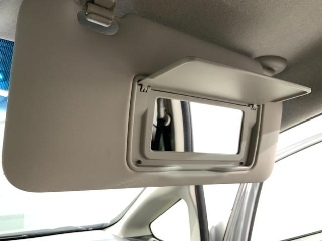 フィットハイブリッド Ｆパッケージ　保証付　ワンオ－ナ－　ナビＶＸＭ－１５２ＶＦｉ　ＴＶ　Ｒカメラ　ＣＤ録音　ＢＴオ－ディオ　ＤＶＤ　ＥＴＣ　ＶＳＡ　アルミ　スマ－トキ－　スペアキー　盗難防止装置　整備記録簿　ＡＡＣ　Ｗエアバッグ（16枚目）