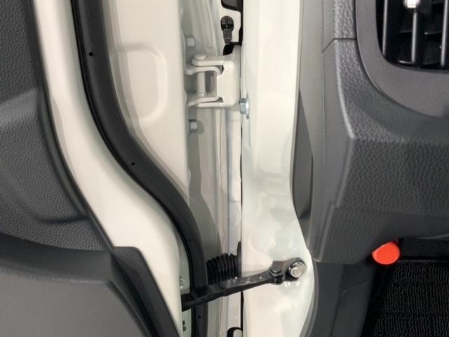 Ｎ－ＯＮＥ ＲＳ　Ｈ　ＳＥＮＳＩＮＧ　２ト－ン　新車保証　試乗車　ワンオ－ナ－　ナビＶＸＭ－２４５ＺＦＥｉ　ＴＶ　Ｒカメラ　ＢＴオ－ディオ　シ－トヒ－タ－　ＥＴＣ　ＬＥＤライト　ＶＳＡ　クルコン　アルミ　スマ－トキ－（42枚目）