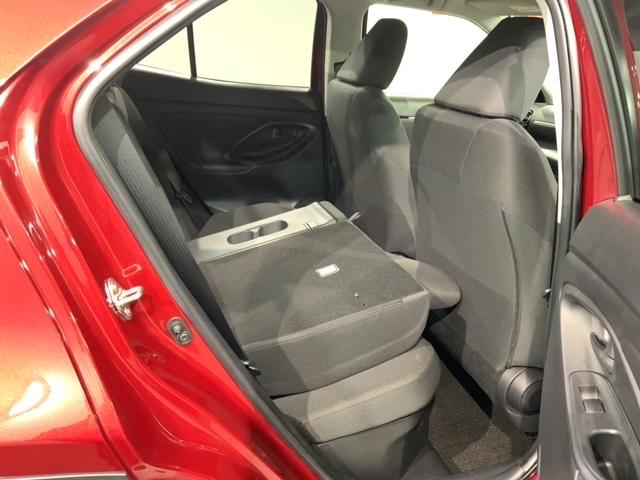 ヤリスクロス ハイブリッドＧ　最長５年保証　ワンオーナー　純正ナビ　ＴＶ　Ｒカメラ　マルチビュー　ＢＴオ－ディオ　ＤＶＤ　ドラレコ　衝突軽減Ｂ　ＥＴＣ　横滑り防止　クルコン　アルミ　スマートキー　盗難防止装置　整備記録簿　ＡＡＣ（32枚目）