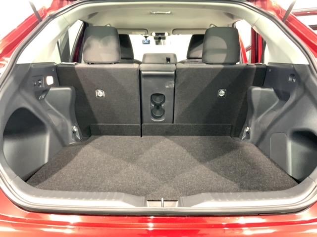 ヤリスクロス ハイブリッドＧ　最長５年保証　ワンオーナー　純正ナビ　ＴＶ　Ｒカメラ　マルチビュー　ＢＴオ－ディオ　ＤＶＤ　ドラレコ　衝突軽減Ｂ　ＥＴＣ　横滑り防止　クルコン　アルミ　スマートキー　盗難防止装置　整備記録簿　ＡＡＣ（37枚目）