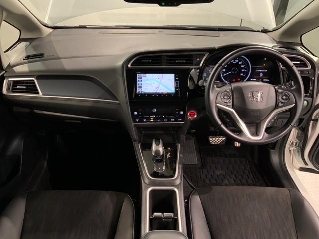 シャトル ハイブリッドＸホンダセンシング　最長５年保証　ワンオ－ナ－　ナビＶＸＭ－２１４ＶＦｉ　ＴＶ　Ｒカメラ　ＣＤ録音　ＢＴオ－ディオ　ＤＶＤ　ＥＴＣ　ＬＥＤライト　ＶＳＡ　シ－トヒ－タ－　アルミ　スマ－トキ－　スペアキー　盗難防止装置（9枚目）