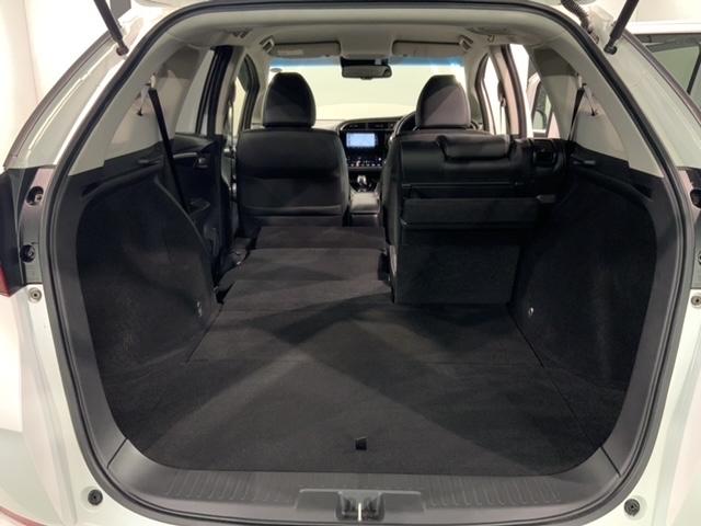 シャトル ハイブリッドＸホンダセンシング　最長５年保証　ワンオ－ナ－　ナビＶＸＭ－２１４ＶＦｉ　ＴＶ　Ｒカメラ　ＣＤ録音　ＢＴオ－ディオ　ＤＶＤ　ＥＴＣ　ＬＥＤライト　ＶＳＡ　シ－トヒ－タ－　アルミ　スマ－トキ－　スペアキー　盗難防止装置（39枚目）