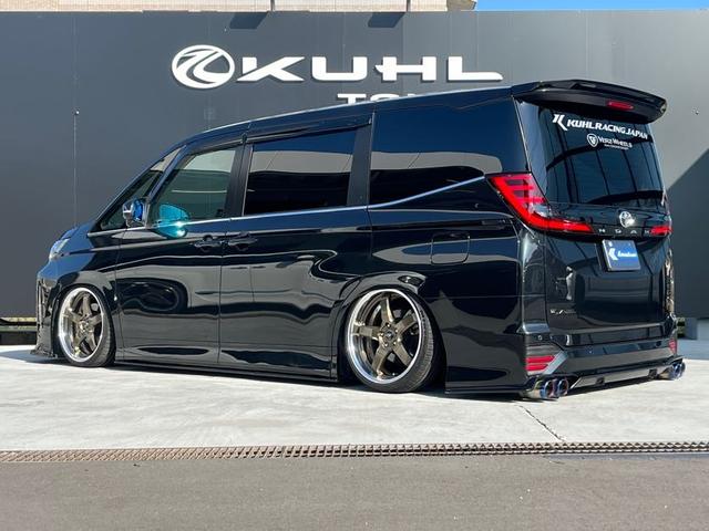 ノア Ｓ－Ｚ　ＫＵＨＬフルコンプリート／ＡＩＲＦＯＲＣＥエアサス／ヴェルズＤＤＲ１９インチＡＷ／ＫＵＨＬ４本出しマフラー／リアアクスル加工／ＬＥＤヘッドライト／モデリスタフロントグリルＬＥＤ付／フリップダウン（5枚目）