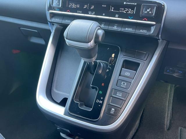 ノア Ｓ－Ｚ　ＫＵＨＬフルコンプリート／ＡＩＲＦＯＲＣＥエアサス／ヴェルズＤＤＲ１９インチＡＷ／ＫＵＨＬ４本出しマフラー／リアアクスル加工／ＬＥＤヘッドライト／モデリスタフロントグリルＬＥＤ付／フリップダウン（22枚目）