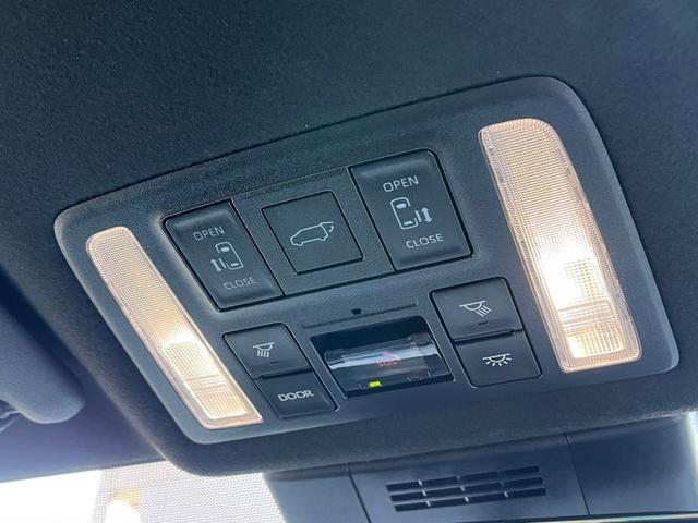 ノア Ｓ－Ｚ　ＫＵＨＬフルコンプリート／ＡＩＲＦＯＲＣＥエアサス／ヴェルズＤＤＲ１９インチＡＷ／ＫＵＨＬ４本出しマフラー／リアアクスル加工／ＬＥＤヘッドライト／モデリスタフロントグリルＬＥＤ付／フリップダウン（29枚目）