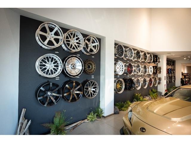 ノア Ｓ－Ｚ　ＫＵＨＬフルコンプリート／ＡＩＲＦＯＲＣＥエアサス／ヴェルズＤＤＲ１９インチＡＷ／ＫＵＨＬ４本出しマフラー／リアアクスル加工／ＬＥＤヘッドライト／モデリスタフロントグリルＬＥＤ付／フリップダウン（62枚目）