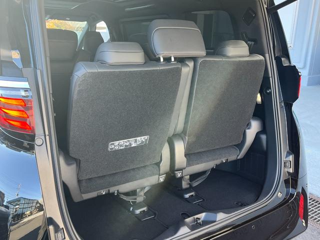 アルファード Ｚ　モデリスタＦグリル／シグネチャーイルミ／ユニバーサルステップ／デジタルインナーミラー／左右独立ムーンルーフ／トヨタチームメイト／フリップダウンモニター／シートヒーター／シートエアコン／全周囲カメラ（36枚目）