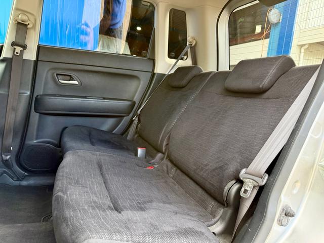 ゼストスパーク Ｗ　車検２年付き　禁煙車　カーナビ　フルセグＴＶ　ＤＶＤ　ＣＤ　スマートキー　プロジェクターＨＩＤヘッド　フォグランプ　ウインカーミラー　メッキグリル　リアウィング（16枚目）