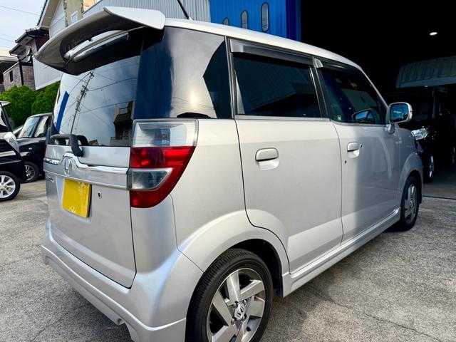 ゼストスパーク Ｗ　車検２年付き　禁煙車　カーナビ　フルセグＴＶ　ＤＶＤ　ＣＤ　スマートキー　プロジェクターＨＩＤヘッド　フォグランプ　ウインカーミラー　メッキグリル　リアウィング（26枚目）
