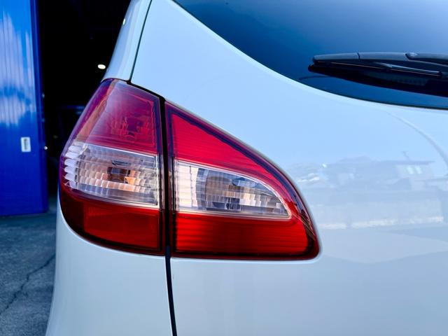 セルボ ＴＸ　ターボ　車検２年付き　禁煙車　スマートキー２個付　パナソニックカーナビ　フルセグＴＶ　ＤＶＤ　ＨＤＤ録音　純正１４インチアルミホイール　純正３点エアロスポイラー　純正リアウィング　電動格納ミラー（27枚目）