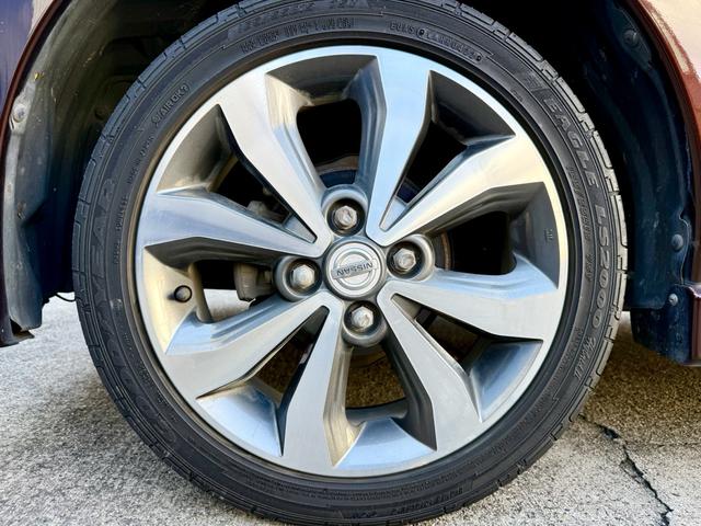 デイズルークス ハイウェイスター　Ｘ　Ｇパッケージ　衝突軽減ブレーキ　車検２年付　禁煙車　両側電動スライドドア　全方位カメラ　ナビ　フルセグＴＶ　Ｂｌｕｅｔｏｏｔｈ　ＤＶＤ　オート点灯ヘッドライト　オート格納ドアミラー　スマートキー　プッシュスタート（32枚目）