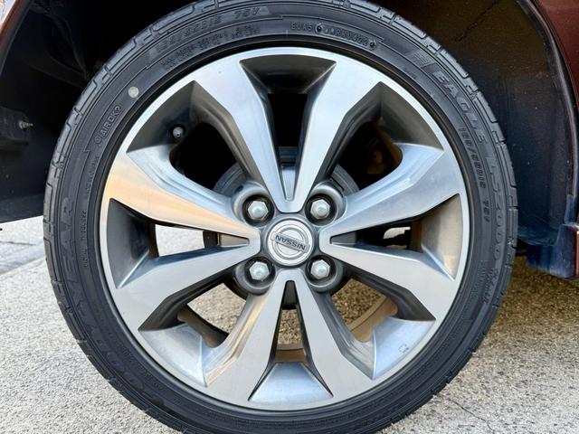 デイズルークス ハイウェイスター　Ｘ　Ｇパッケージ　衝突軽減ブレーキ　車検２年付　禁煙車　両側電動スライドドア　全方位カメラ　ナビ　フルセグＴＶ　Ｂｌｕｅｔｏｏｔｈ　ＤＶＤ　オート点灯ヘッドライト　オート格納ドアミラー　スマートキー　プッシュスタート（34枚目）