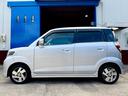 Ｗ　車検２年付き　禁煙車　カーナビ　フルセグＴＶ　ＤＶＤ　ＣＤ　スマートキー　プロジェクターＨＩＤヘッド　フォグランプ　ウインカーミラー　メッキグリル　リアウィング（9枚目）