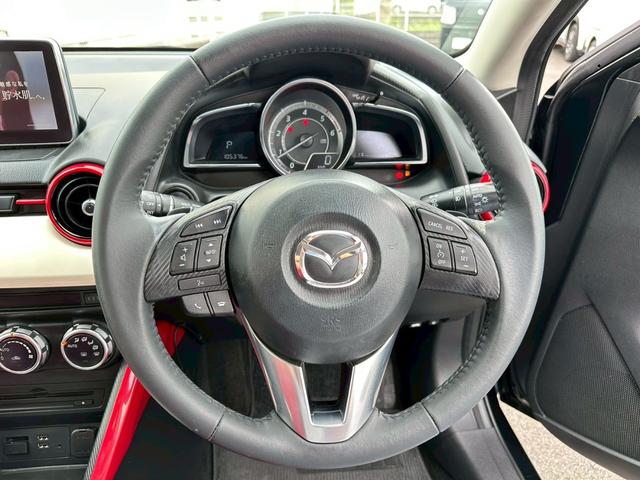 デミオ ＸＤ　ミッドセンチュリー　メーカーナビ　フルセグＴＶ　バックカメラ　ＥＴＣ　ＣＤ　ＤＶＤ　Ｂｌｕｅｔｏｏｔｈ　シートヒーター　ＬＥＤライト　純正１６インチアルミ（20枚目）