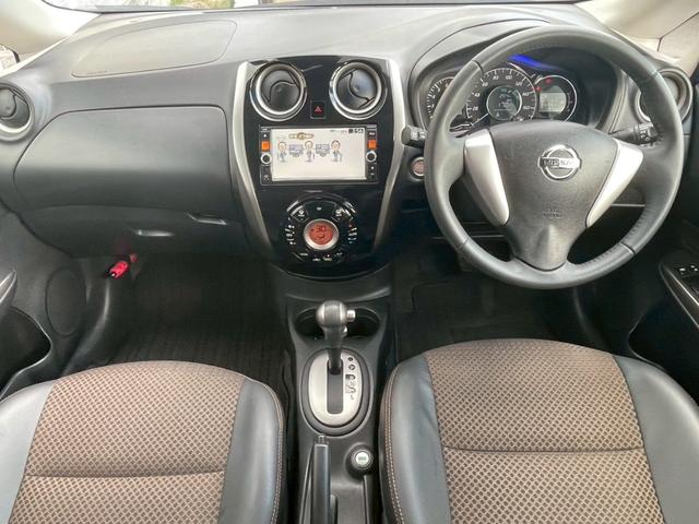 ノート メダリスト 純正SDナビ フルセグTV 全周囲カメラ LEDヘッドライト ドライブレコーダー 衝突軽減ブレーキー レーンキープアシスト ハーフレザーシート 純正15インチアルミホイール(3枚目)