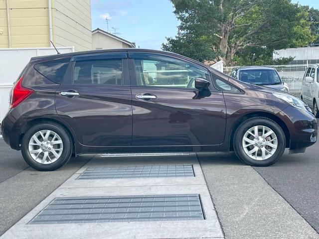 ノート メダリスト 純正SDナビ フルセグTV 全周囲カメラ LEDヘッドライト ドライブレコーダー 衝突軽減ブレーキー レーンキープアシスト ハーフレザーシート 純正15インチアルミホイール(5枚目)