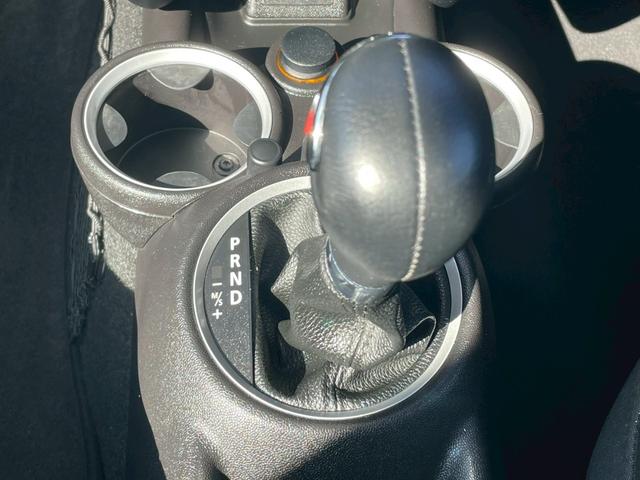 ＭＩＮＩ クーパーＳ　クラブマン　ＣＤ再生　ＥＴＣ　ＨＩＤヘッドライト　フロントフォグランプ　キーレス　ハーフレザーシート　純正１７インチアルミホイール（19枚目）