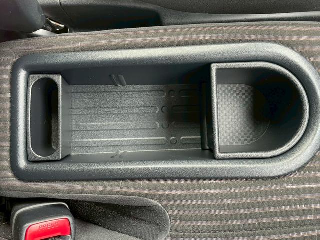 スペイド Y 純正HDDナビ Bluetooth ETC CD/DVD再生 プッシュスタート キーレス 片側電動スライドドア ベンチシート(30枚目)