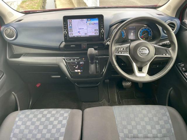 デイズ ハイウェイスター　Ｘ　純正９インチナビ　フルセグＴＶ　Ｂｌｕｅｔｏｏｔｈ　ＣＤ／ＤＶＤ再生　ドライブレコーダー　ＬＥＤヘッドライト　オートライト　全周囲カメラ　車線逸脱防止警報　衝突軽減ブレーキ（3枚目）