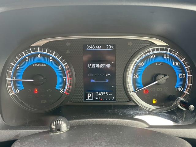 デイズ ハイウェイスター　Ｘ　純正９インチナビ　フルセグＴＶ　Ｂｌｕｅｔｏｏｔｈ　ＣＤ／ＤＶＤ再生　ドライブレコーダー　ＬＥＤヘッドライト　オートライト　全周囲カメラ　車線逸脱防止警報　衝突軽減ブレーキ（14枚目）