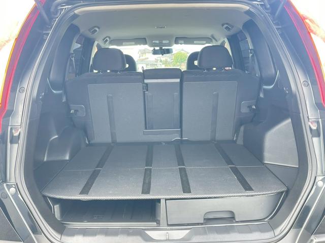 エクストレイル ２０ＧＴ　純正ＨＤＤナビ　フルセグＴＶ　ＣＤ／ＤＶＤ再生　Ｂｌｕｅｔｏｏｔｈ　　バックカメラ　ＨＩＤヘッドライト　キーレス　ドライブレコーダー　クルーズコントロール　純正１８インチアルミホイール　４ＷＤ（10枚目）