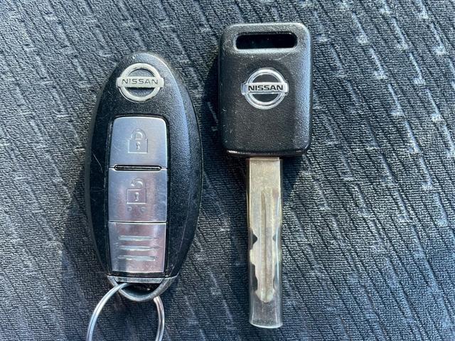 エクストレイル ２０ＧＴ　純正ＨＤＤナビ　フルセグＴＶ　ＣＤ／ＤＶＤ再生　Ｂｌｕｅｔｏｏｔｈ　　バックカメラ　ＨＩＤヘッドライト　キーレス　ドライブレコーダー　クルーズコントロール　純正１８インチアルミホイール　４ＷＤ（29枚目）