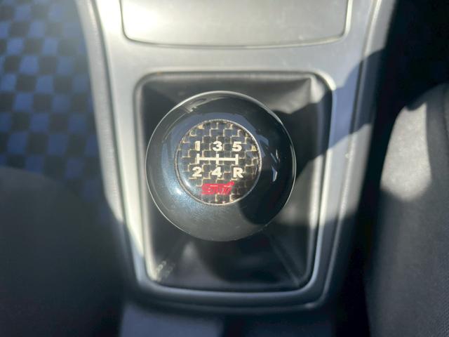 インプレッサスポーツワゴン ＷＲＸ　ＭＴ５速☆ＣＤ再生☆ＥＴＣ☆ＨＩＤヘッドライト☆ドラレコ☆４ＷＤ☆（18枚目）