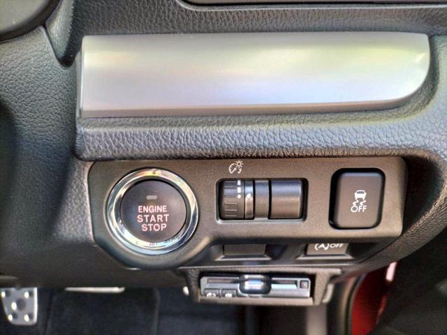 ＸＶ ２．０ｉ－Ｌ　アイサイト　ＳＤナビ　フルセグＴＶ　ＣＤ／ＤＶＤ再生　Ｂｌｕｅｔｏｏｔｈ　バックカメラ　ＥＴＣ　ＨＩＤヘッドライト　パワーシート　アイサイト　車線逸脱防止警報　クルーズコントロール　純正アルミホイール（27枚目）