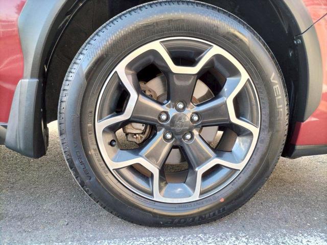 ＸＶ ２．０ｉ－Ｌ　アイサイト　ＳＤナビ　フルセグＴＶ　ＣＤ／ＤＶＤ再生　Ｂｌｕｅｔｏｏｔｈ　バックカメラ　ＥＴＣ　ＨＩＤヘッドライト　パワーシート　アイサイト　車線逸脱防止警報　クルーズコントロール　純正アルミホイール（39枚目）